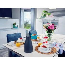 Leifheit Harmonic Isoleerkan 1.0 L Donkerblauw 7 Leifheit Harmonic Isoleerkan 1.0 L Donkerblauw -Keukenartikelen Verkoop 102 8544 3 1