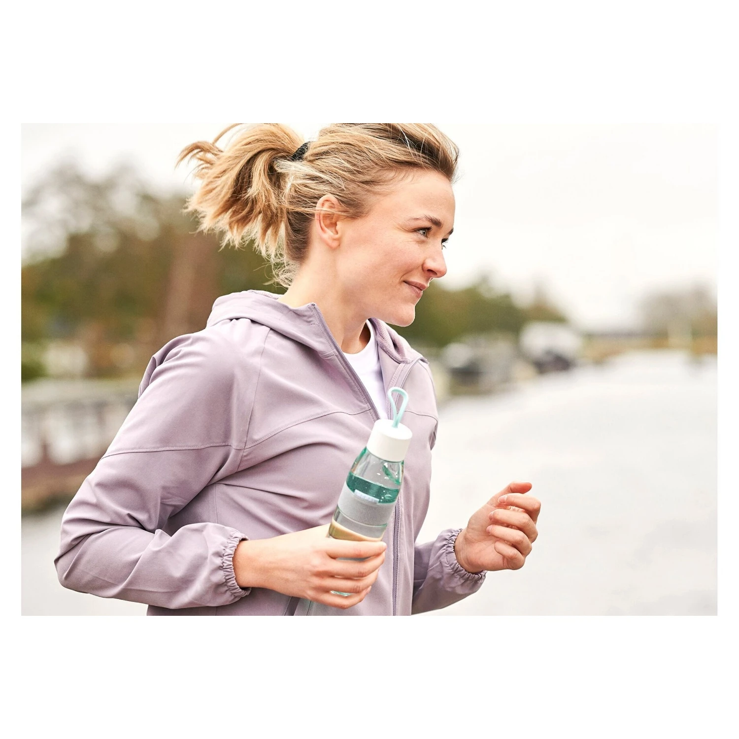 Mepal Ellipse Waterfles 0,7 L Nordic Green 4 Mepal Ellipse Waterfles 0,7 L Nordic Green - Afbeelding 4